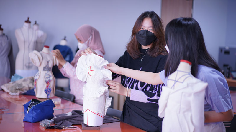 Berkreasi dalam Dunia Aksesoris Fashion