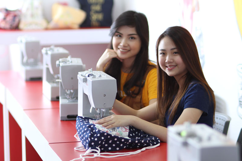 Membuka Pintu Kreasi di Dunia Desain Aksesoris melalui Fashion Design di Universitas Ciputra