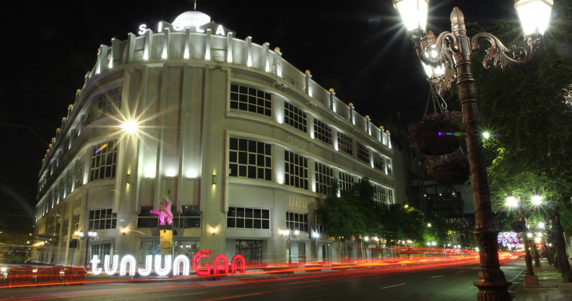 wisata surabaya tunjungan